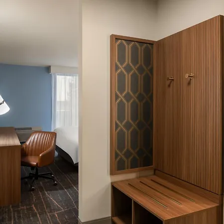 Holiday Inn Ontario By Ihg Exterior photo